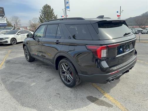 AGATE BLACK METALLIC 2026 Ford Explorer ST