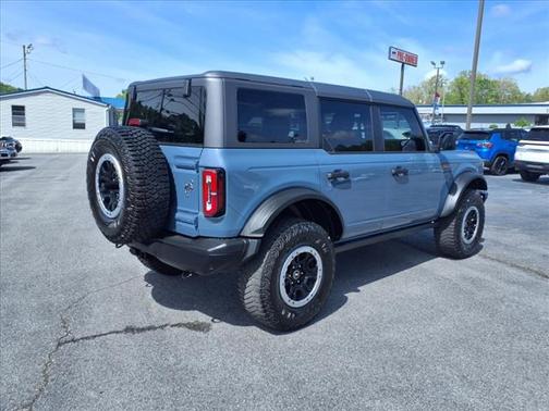 2023 Ford Bronco Badlands