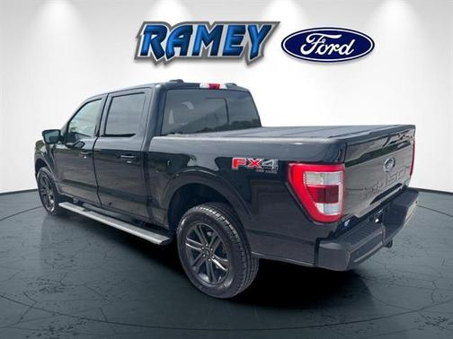 AGATE BLACK METALLIC 2022 Ford F-150 Lariat
