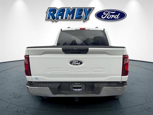 OXFORD WHITE 2025 Ford F-150 XLT