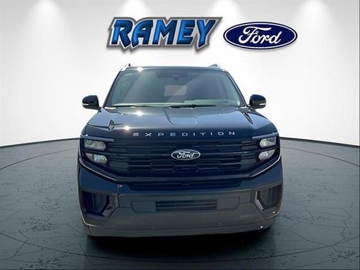 AGATE BLACK METALLIC 2026 Ford Expedition Max Active 4x4