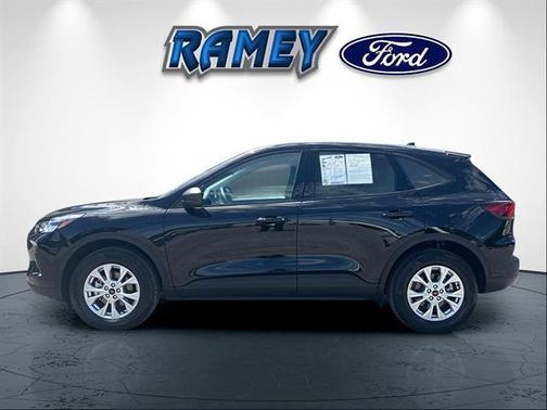 AGATE BLACK METALLIC 2025 Ford Escape Active