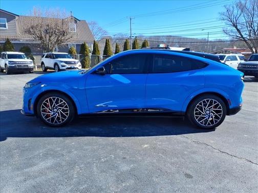 2022 Ford Mustang Mach-E GT