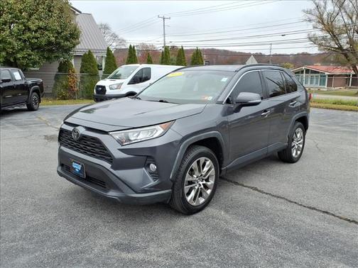 2019 Toyota RAV4 XLE Premium