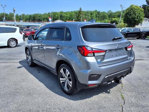 2024 Mitsubishi Outlander Sport SE
