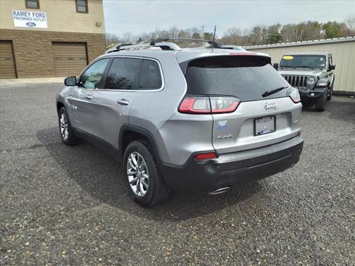 2021 Jeep Cherokee Latitude Lux