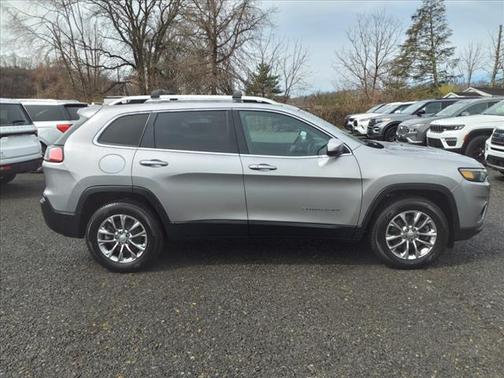 2021 Jeep Cherokee Latitude Lux