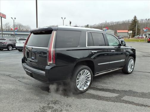 2016 Cadillac Escalade Platinum