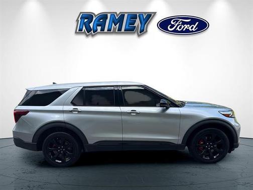Iconic Silver Metallic 2021 Ford Explorer ST