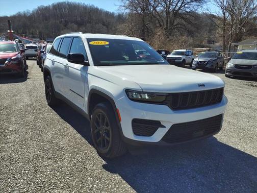 2024 Jeep Grand Cherokee Altitude