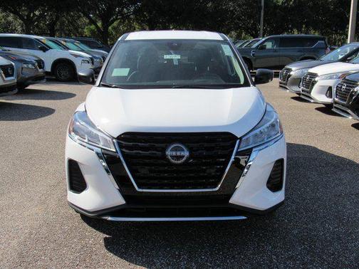 2025 Nissan Kicks Play S