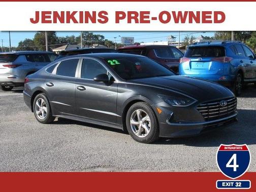 2022 Hyundai SONATA SE