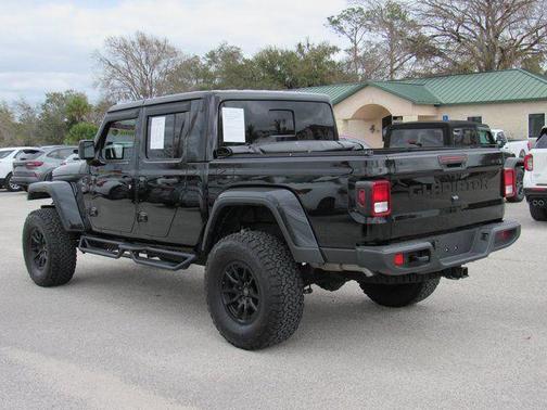 2024 Jeep Gladiator Sport