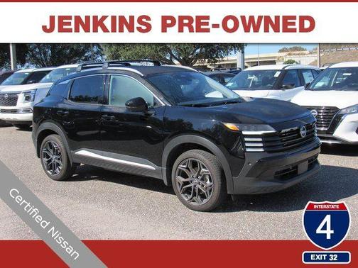 2025 Nissan Kicks SR