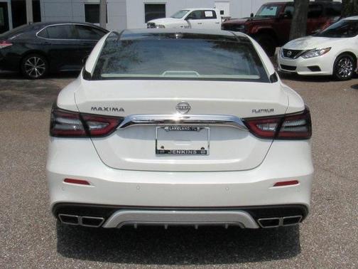 2023 Nissan Maxima Platinum