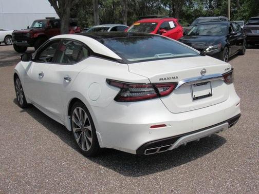 2023 Nissan Maxima Platinum