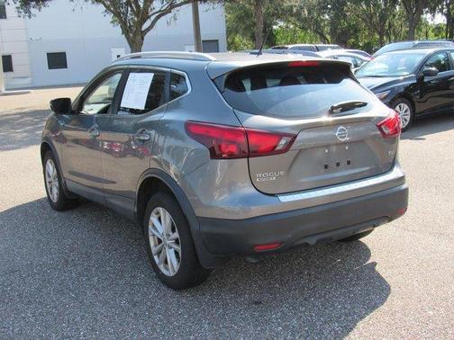 2018 Nissan Rogue Sport SV