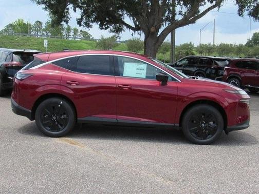 2025 Nissan Murano SV