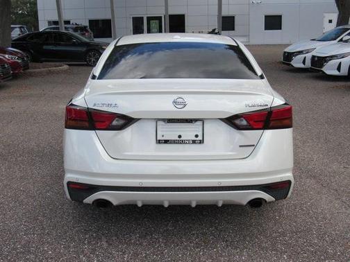 2020 Nissan Altima 2.0 Platinum
