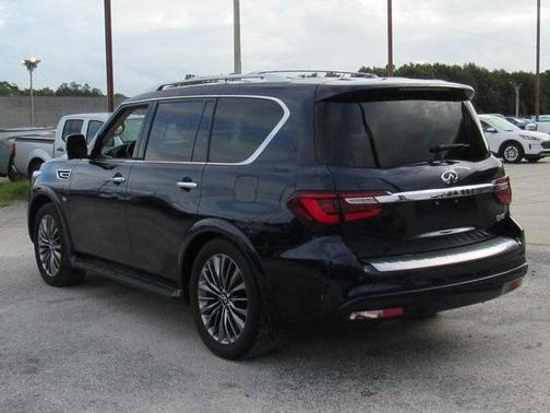 2018 INFINITI QX80 Base