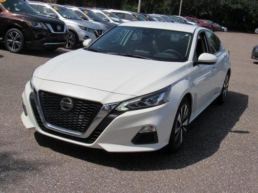 2021 Nissan Altima 2.5 SV