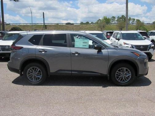 2025 Nissan Rogue S