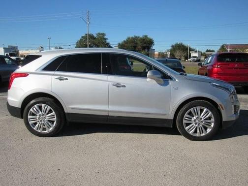 2019 Cadillac XT5 Premium Luxury