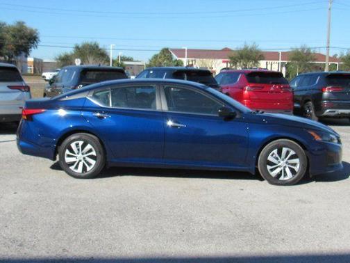 2024 Nissan Altima 2.5 S