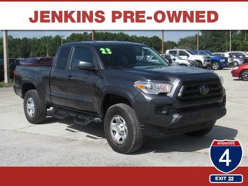 2023 Toyota Tacoma SR