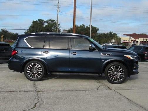 2018 INFINITI QX80 Base