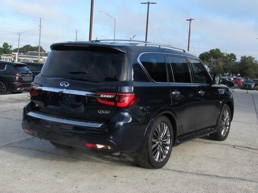 2018 INFINITI QX80 Base