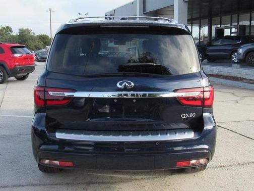 2018 INFINITI QX80 Base