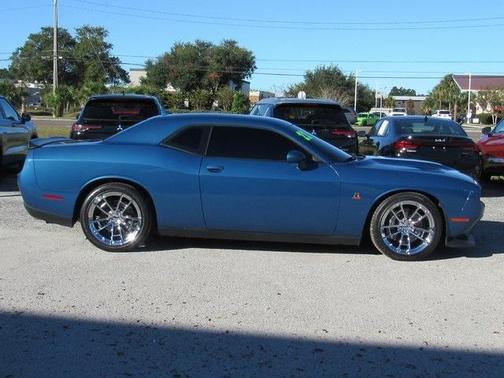 2022 Dodge Challenger R/T Scat Pack