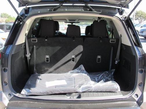 2026 Nissan Pathfinder S