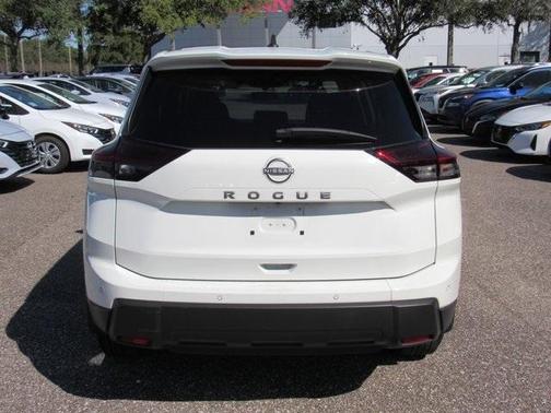 2025 Nissan Rogue S