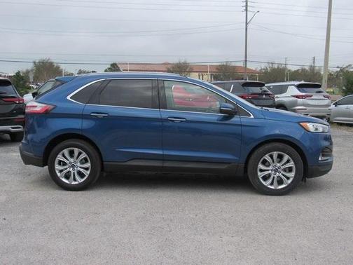 2020 Ford Edge Titanium