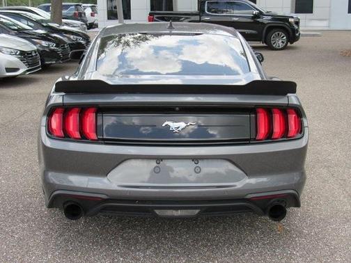 2021 Ford Mustang EcoBoost