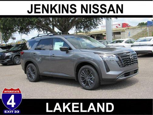 Gun Metallic 2026 Nissan Pathfinder SL