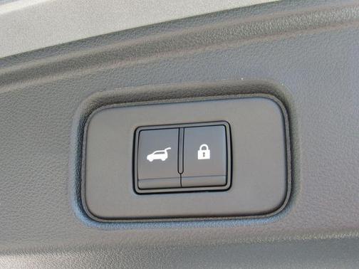 Gun Metallic 2026 Nissan Pathfinder SL