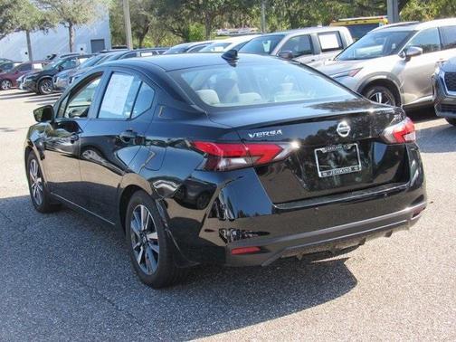 2020 Nissan Versa 1.6 SV