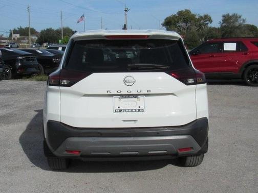 2022 Nissan Rogue S