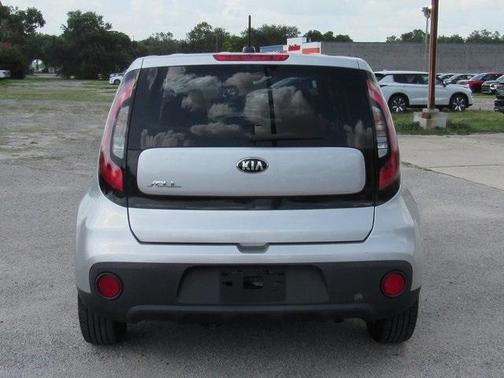 2017 Kia Soul Base