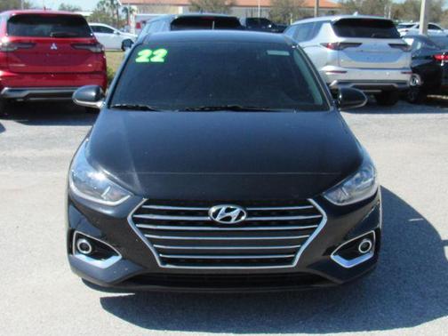 2022 Hyundai Accent SEL