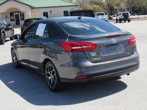 Magnetic 2018 Ford Focus SEL