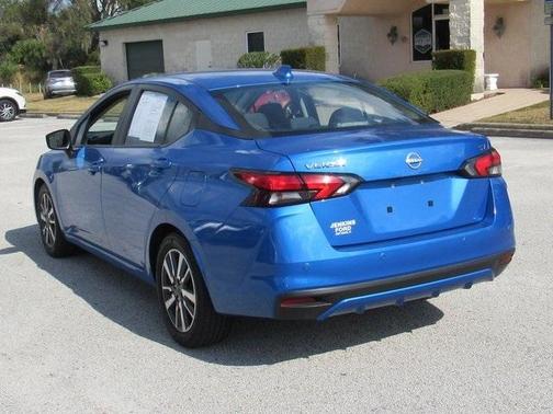 2023 Nissan Versa 1.6 SV