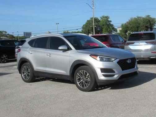 2021 Hyundai TUCSON SEL