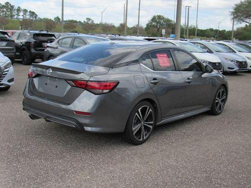 2021 Nissan Sentra SR