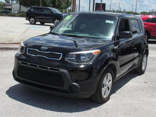 2016 Kia Soul Base