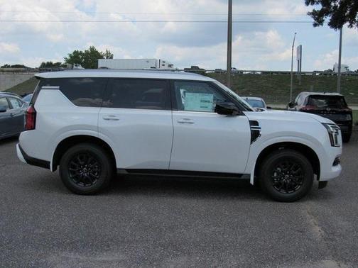2025 Nissan Armada SV