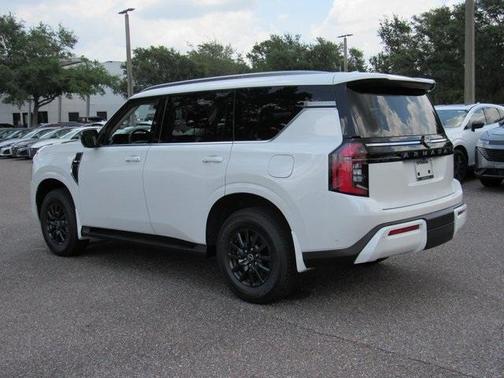 2025 Nissan Armada SV
